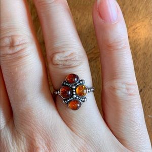 Sterling silver amber ring size 8,25